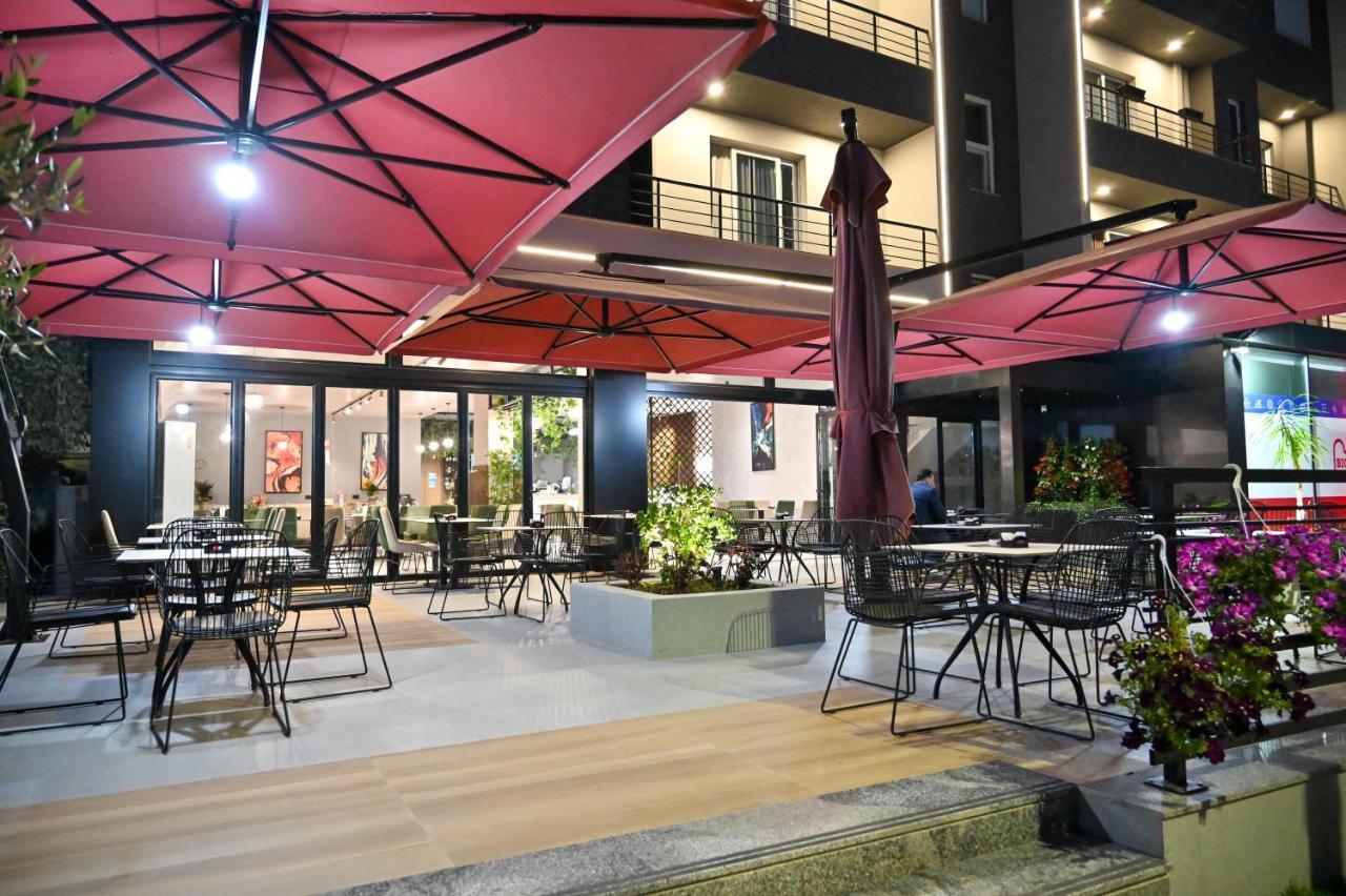 Hotel Vino Дуррес Экстерьер фото